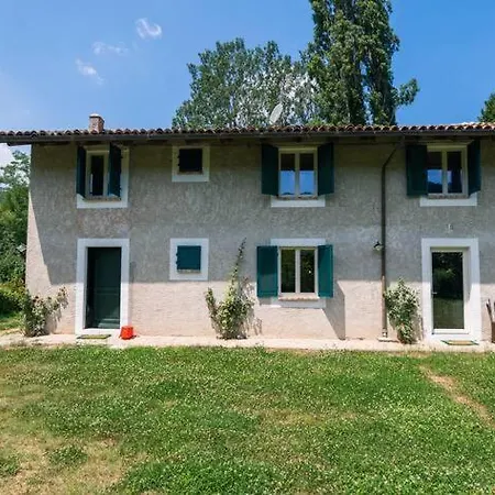 Hébergement de vacances Cascina Bera *